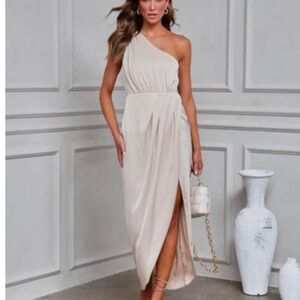 One shoulder dress from Vici